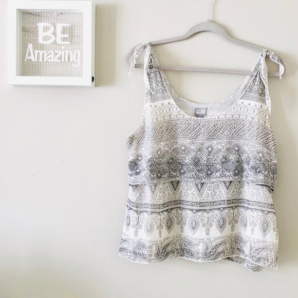Converse Black and White Sheer Sleeveless Top - Picture 1 of 8